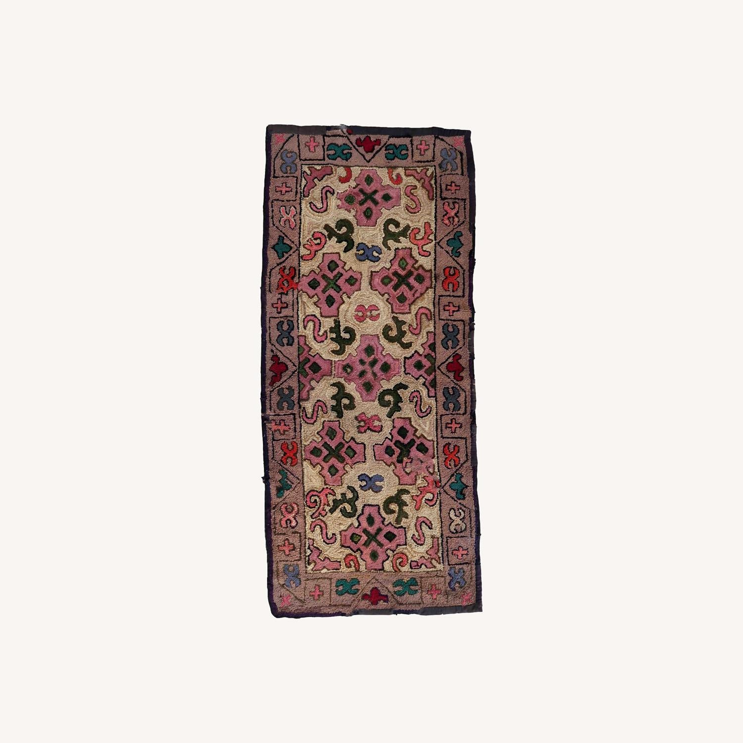  Handmade Antique American Hooked Rug