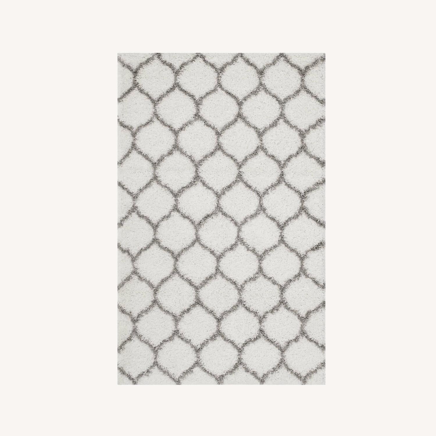 Other 5x8 Area Rug In Ivory & Gray Moroccan Trellis