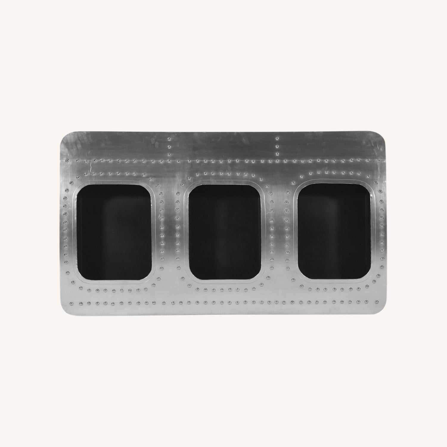  Seventh Sta Retail Aluminum Airway 3 Window Wall Bar Shelves
