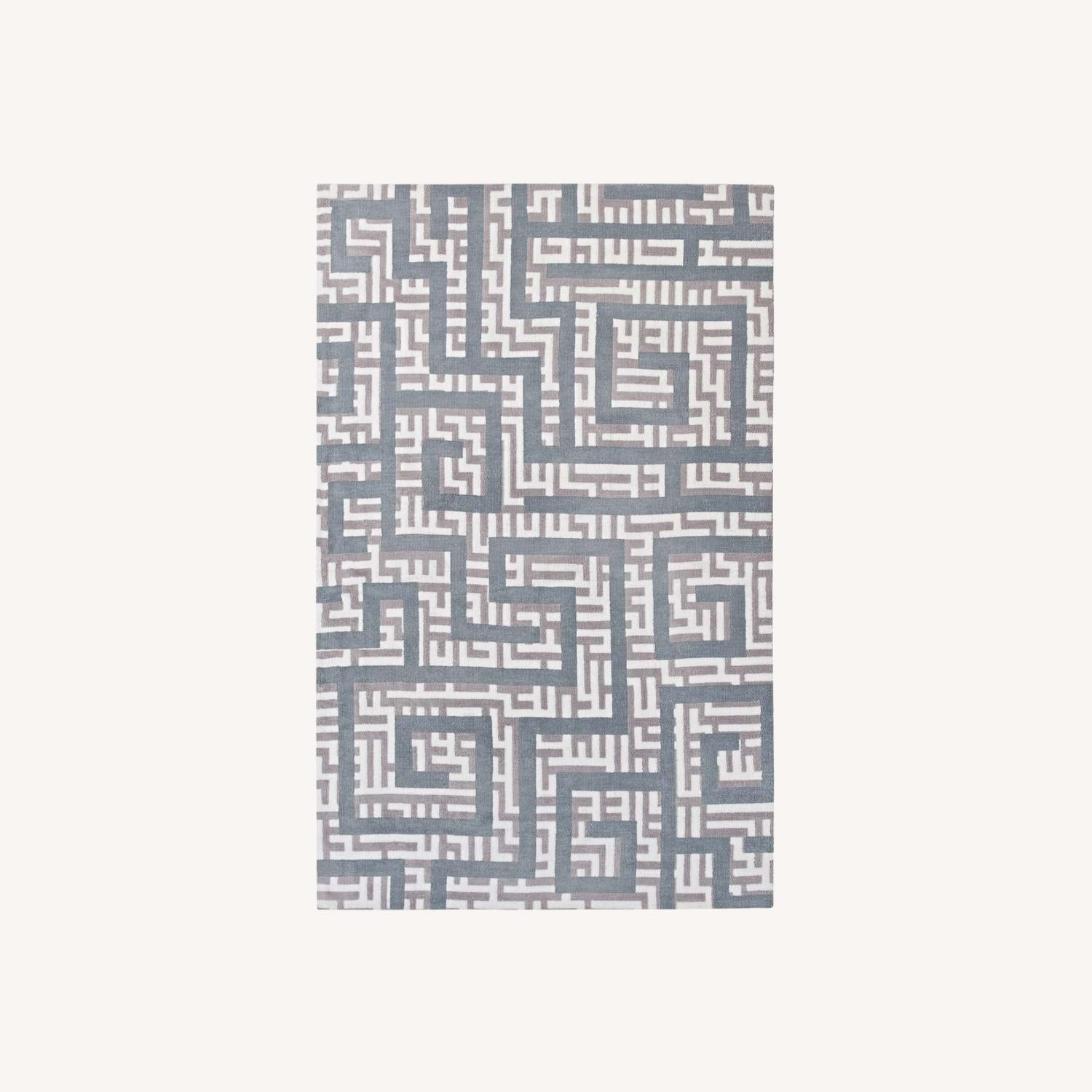 Other 5x8 Area Rug In 3-Color Microfiber Maze Pattern